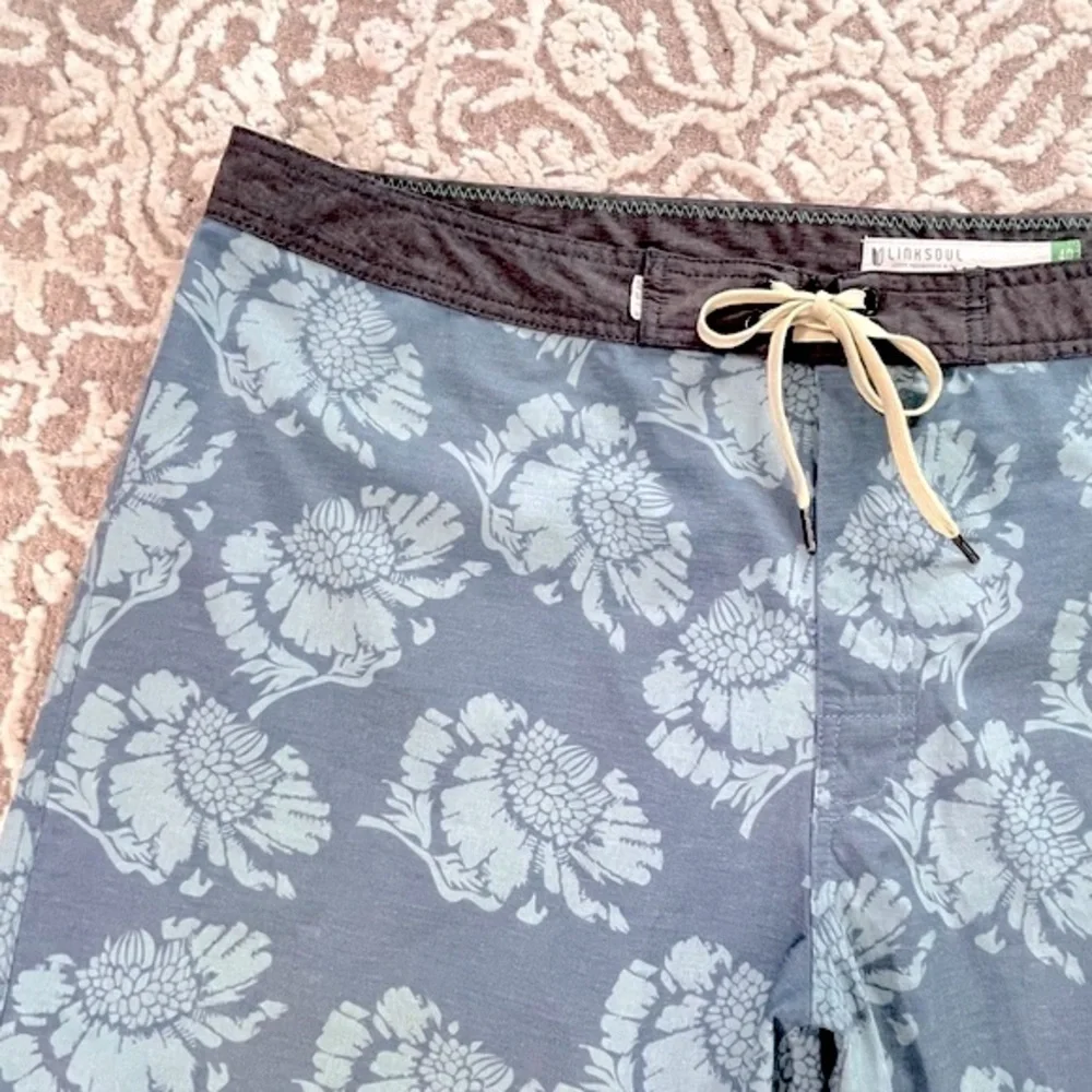 Linksoul Stormer Floral 9” Board Shorts